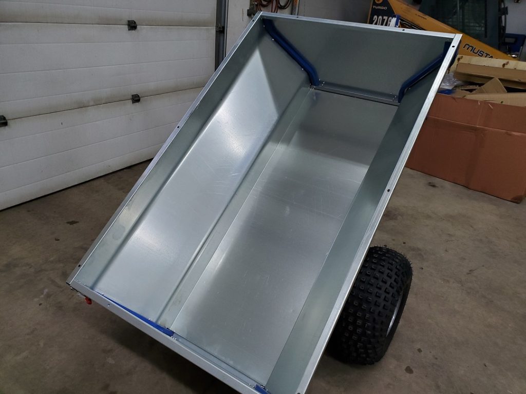 RR621 utility trailer